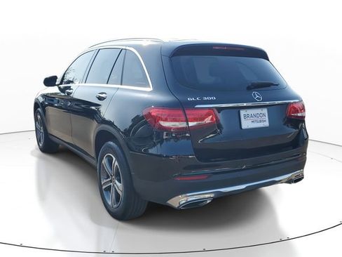 Used 2019 Mercedes-Benz GLC 300 image 5