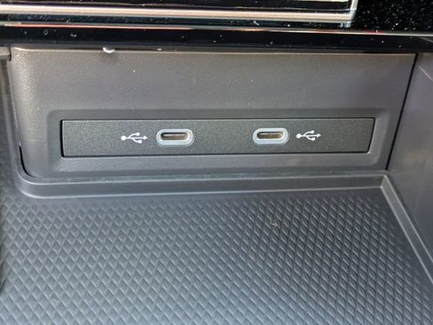 New 2026 Volkswagen Atlas Cross Sport SE FWD image 25