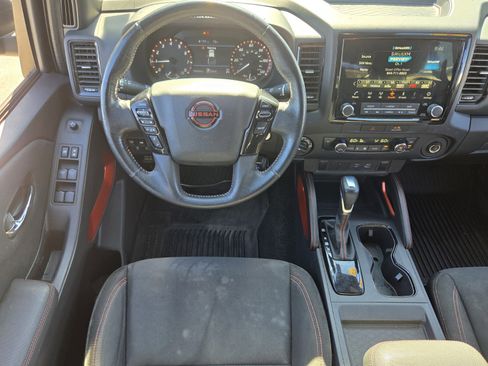 Used 2022 Nissan Frontier PRO-4X w/ Off-Road Protection Package AWD/4WD image 11