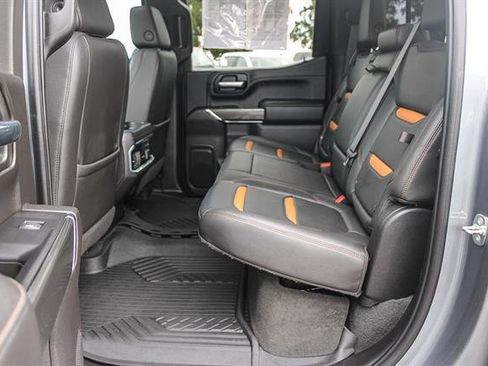 Used 2020 GMC Sierra 1500 AT4 w/ AT4 Preferred Package image 18