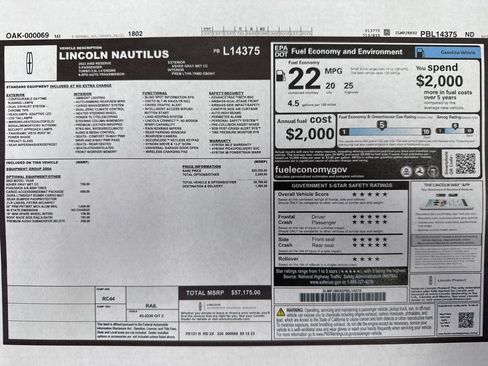 Used 2023 Lincoln Nautilus Reserve AWD/4WD image 27