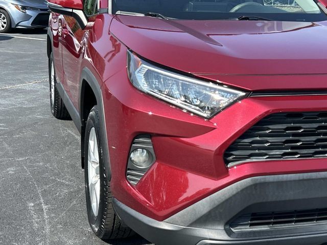 Used 2019 Toyota RAV4 XLE w/ Convenience Package AWD/4WD image 10