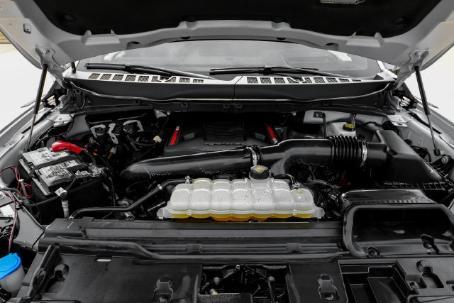 Used 2025 Ford F150 Raptor AWD/4WD image 63