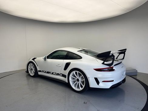 Certified 2019 Porsche 911 GT3 RS RWD image 3