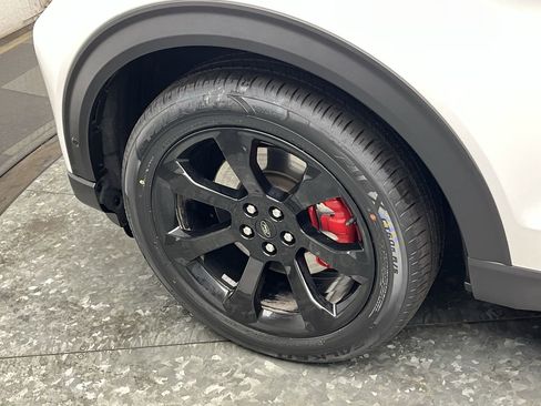 Used 2021 Ford Explorer ST w/ Equipment Group 401A image 38