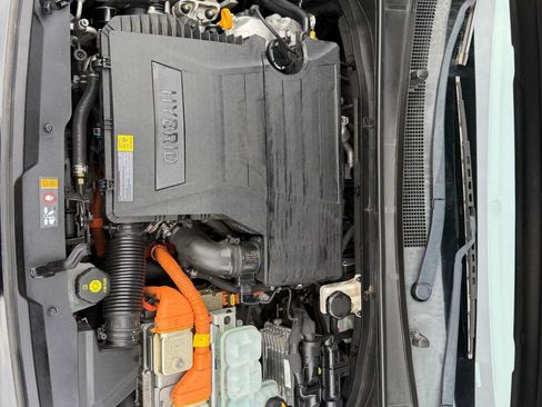 Used 2019 Kia Niro EX image 38