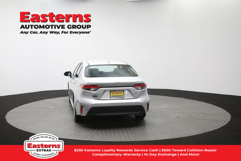 Used 2024 Toyota Corolla LE FWD image 65