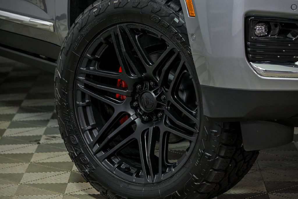 New 2026 GMC Yukon Elevation w/ Elevation Premium Package AWD/4WD image 3