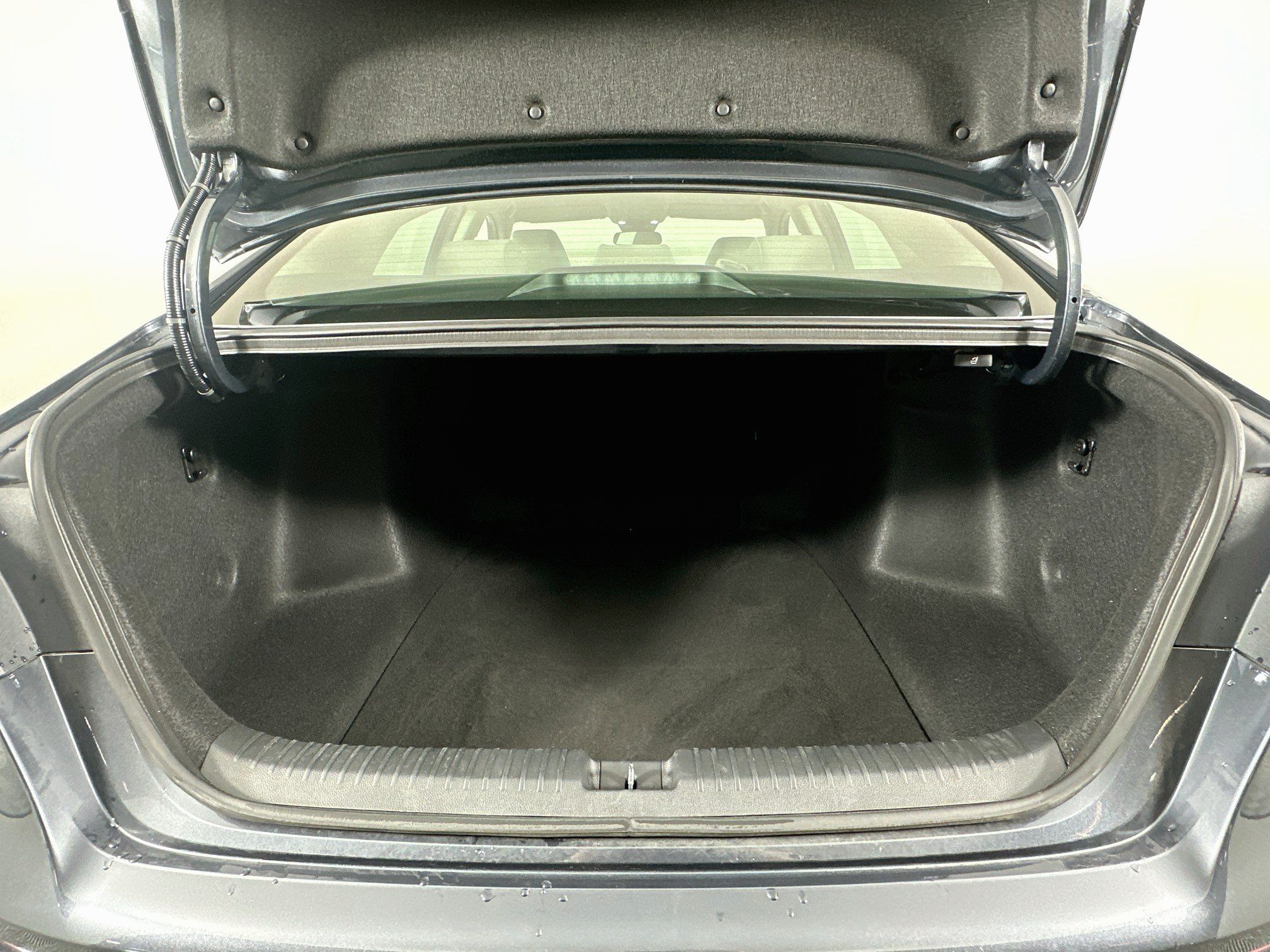 Used 2025 Honda Accord LX image 27