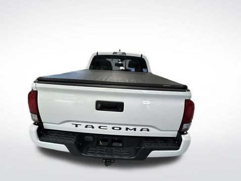 Used 2019 Toyota Tacoma SR w/ SR Convenience Package RWD image 4