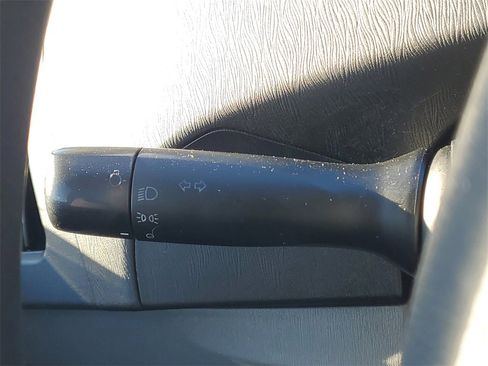 Used 2011 Toyota Prius Two image 16