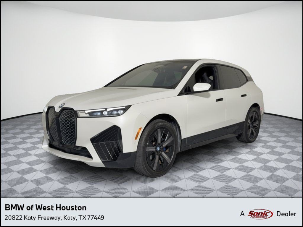 Certified 2024 BMW iX xDrive50 w/ Premium Package AWD/4WD image 1