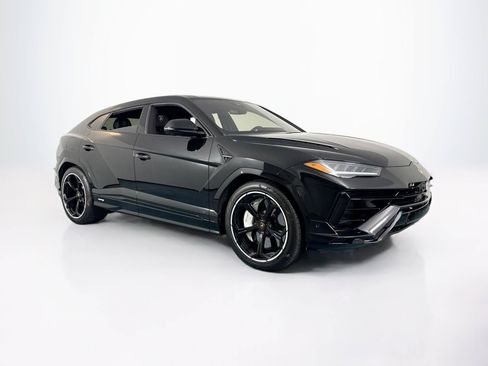 Used 2023 Lamborghini Urus S AWD/4WD image 3