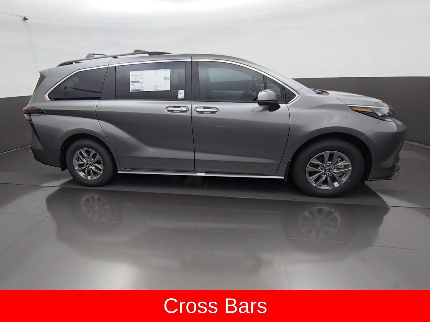 New 2026 Toyota Sienna XLE FWD image 12