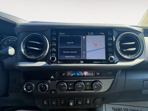 Used 2023 Toyota Tacoma TRD Off-Road w/ TRD Premium Off Road Package AWD/4WD image 8