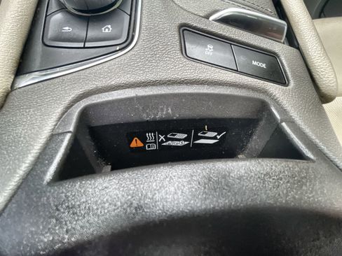 Used 2021 Cadillac XT6 Premium Luxury FWD image 36