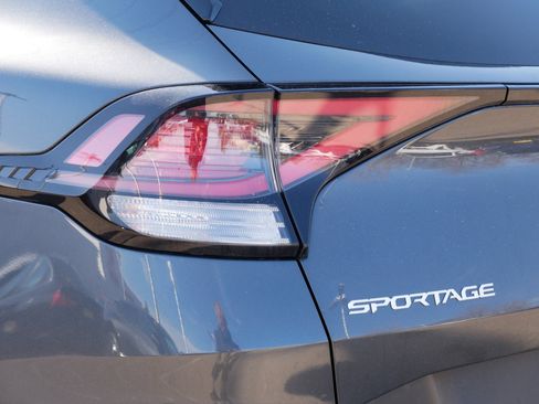 Certified 2023 Kia Sportage EX w/ EX Premium Package image 17