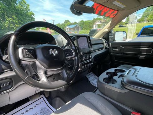Used 2020 RAM 2500 Big Horn w/ Level 1 Equipment Group AWD/4WD image 17