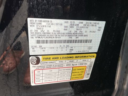 Used 2024 Ford Expedition XLT image 46