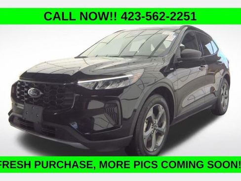 Used 2025 Ford Escape ST-Line AWD/4WD image 1