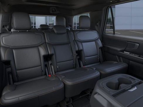 New 2026 Ford Expedition Tremor image 11