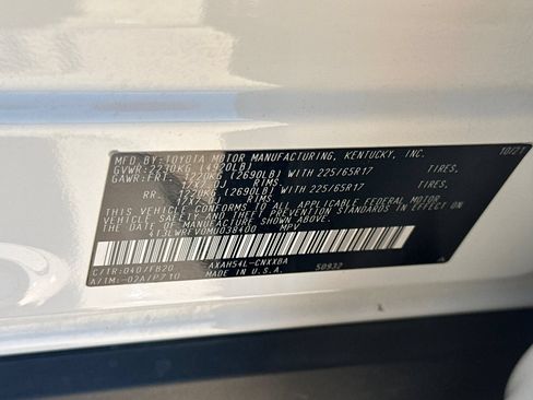 Certified 2021 Toyota RAV4 LE AWD/4WD image 37