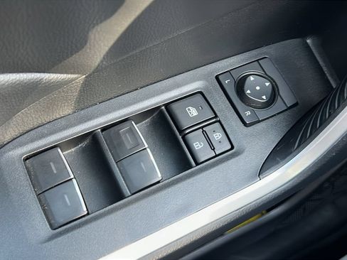 Certified 2025 Toyota RAV4 XLE FWD image 19