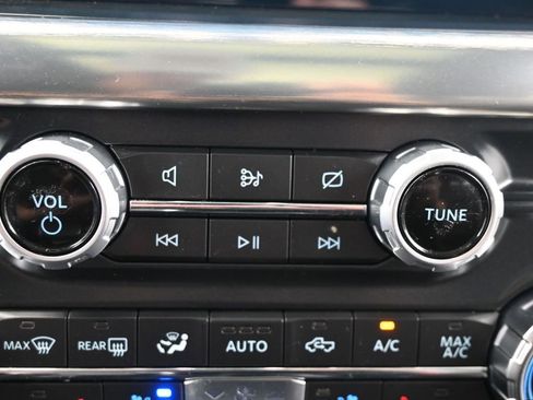 Used 2022 Ford F150 Lariat w/ Max Trailer Tow Package AWD/4WD image 26