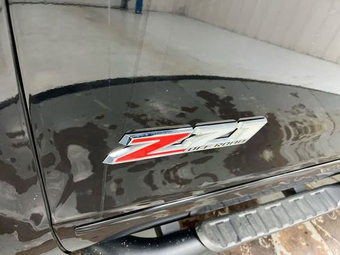 Used 2016 Chevrolet Silverado 2500 LT w/ Midnight Edition image 26