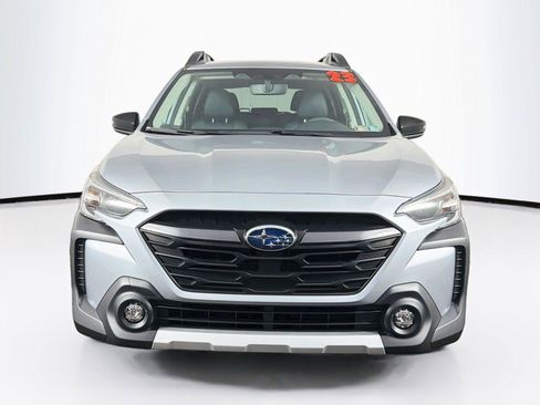 Used 2023 Subaru Outback Limited AWD/4WD image 6