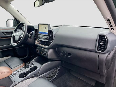 Used 2024 Ford Bronco Sport Outer Banks image 28