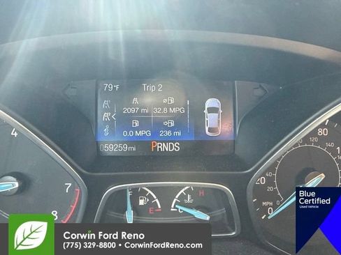 Used 2018 Ford Focus SE w/ SE Appearance Package FWD image 15