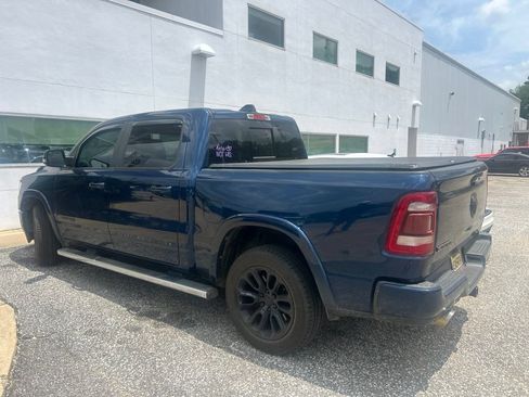 Used 2019 RAM 1500 Laramie w/ Sport Appearance Package AWD/4WD image 6