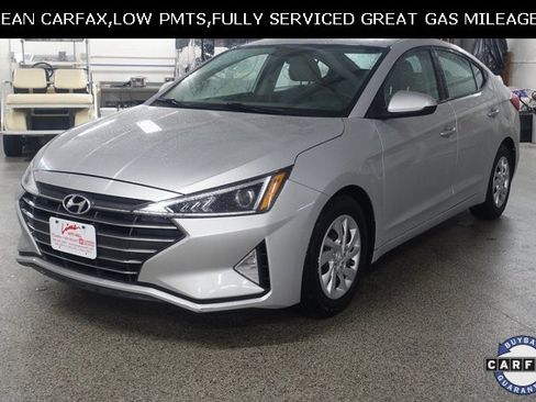 Used 2019 Hyundai Elantra SE image 3