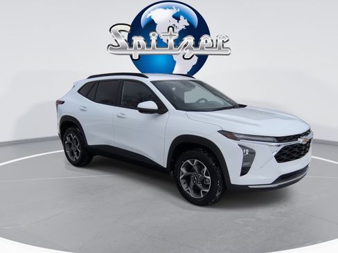 New 2026 Chevrolet Trax LT w/ Driver Confidence Package image 60