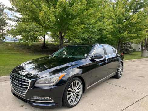 Used 2015 Hyundai Genesis 5.0 image 13