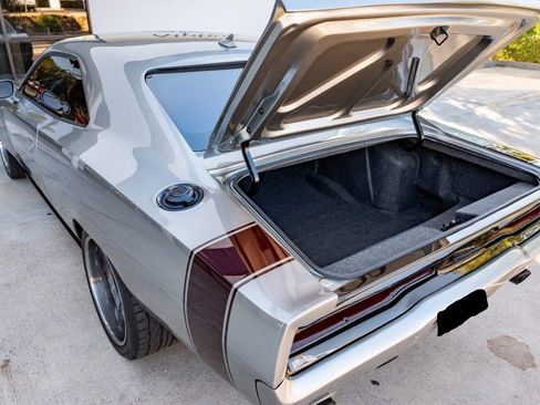 Used 2022 Dodge Challenger SRT Hellcat w/ Plus Package image 12