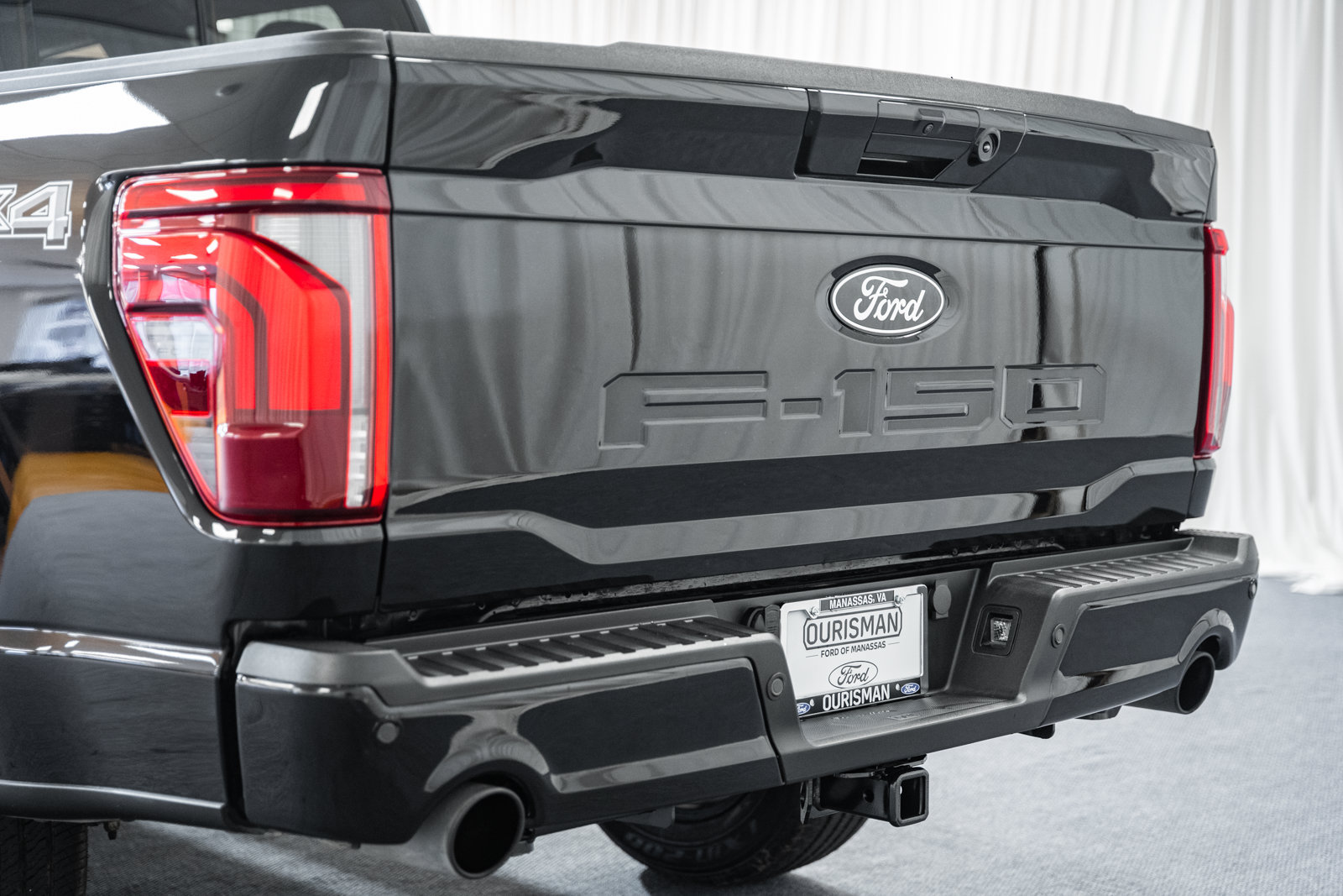 Certified 2024 Ford F150 Lariat w/ Equipment Group 502A High AWD/4WD image 5