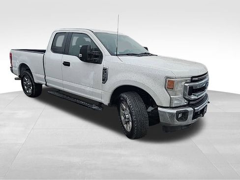 Used 2021 Ford F350 XLT w/ XLT Value Package image 32