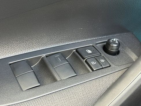 Used 2025 Toyota Corolla LE w/ LE Premium Package FWD image 15