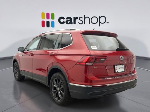 Used 2022 Volkswagen Tiguan SE image 3