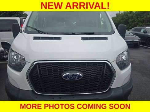 Used 2024 Ford Transit 250 Low Roof w/ Exterior Upgrade Package RWD image 15