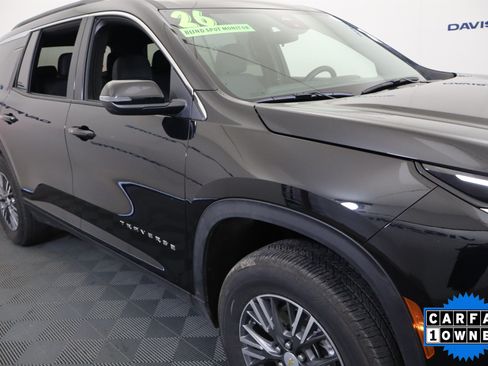 Used 2026 Chevrolet Traverse LT AWD/4WD image 4