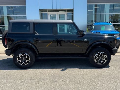 Used 2022 Ford Bronco Outer Banks AWD/4WD image 41