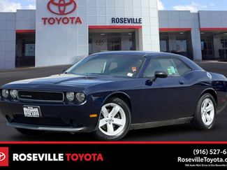 Used 2013 Dodge Challenger SXT RWD video 1