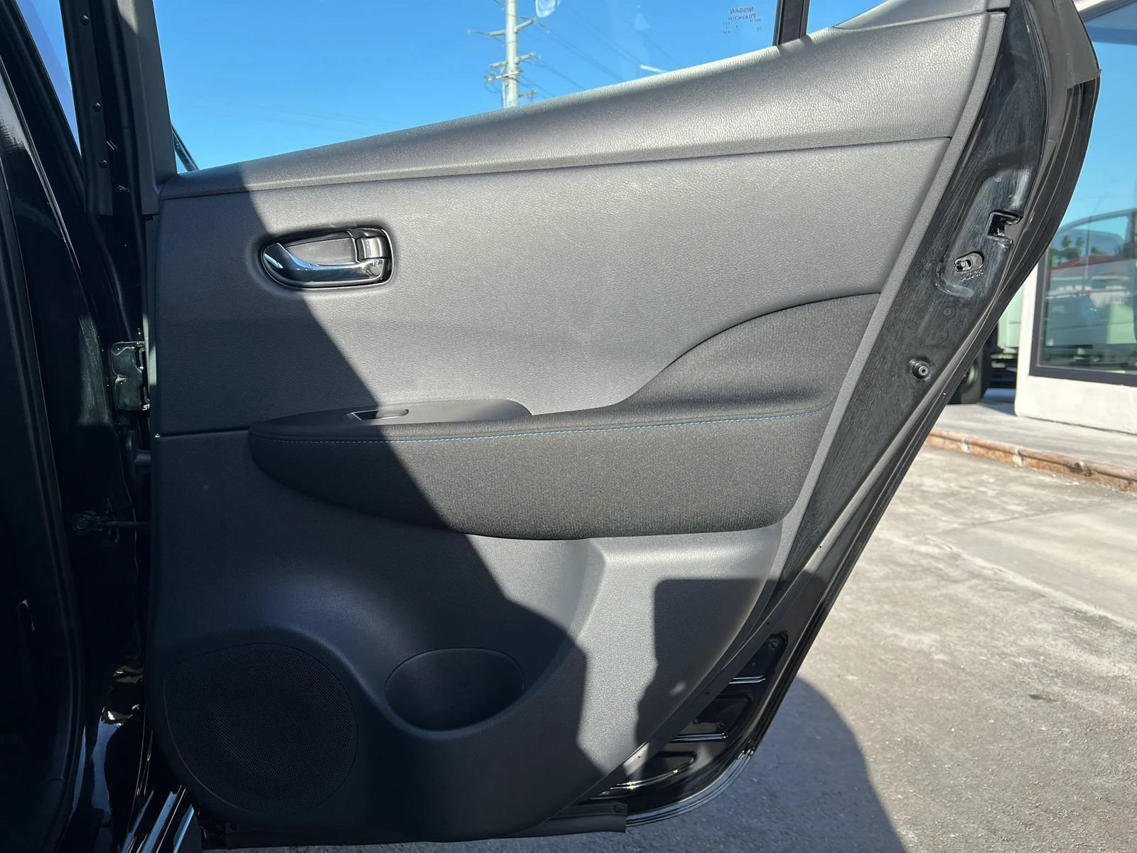 Used 2024 Nissan Leaf S FWD image 25