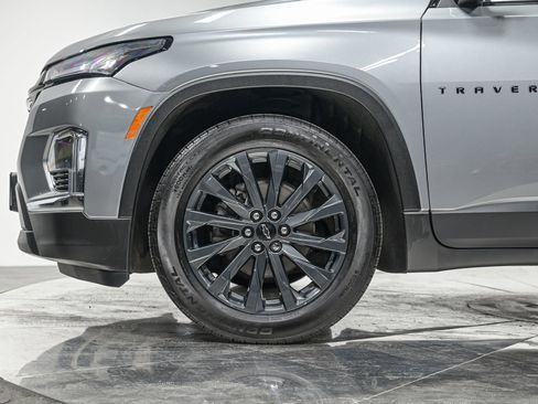 Used 2023 Chevrolet Traverse RS w/ LPO, Floor Liner Package AWD/4WD image 3