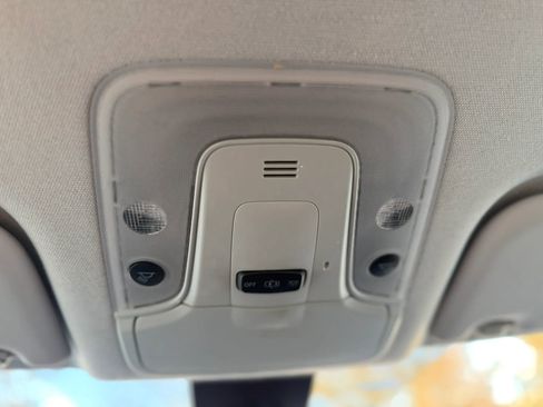 Used 2018 Toyota Prius Two w/ Prius Two Safety Plus Package image 24