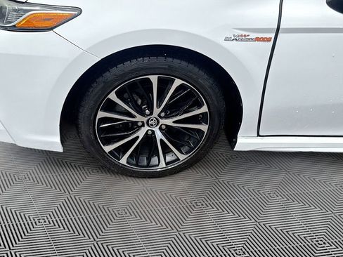 Used 2019 Toyota Camry SE image 34