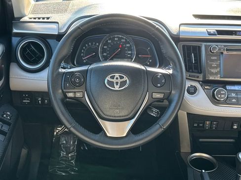 Used 2013 Toyota RAV4 Limited image 13